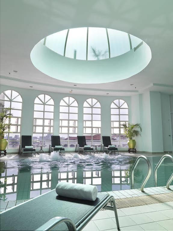 Cititel Penang Hotel 4*